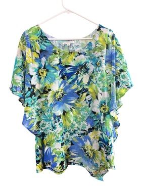 Notations Floral Layered Sheer Overlay Top - Size XL
Elegant, Flowy & Vibrant